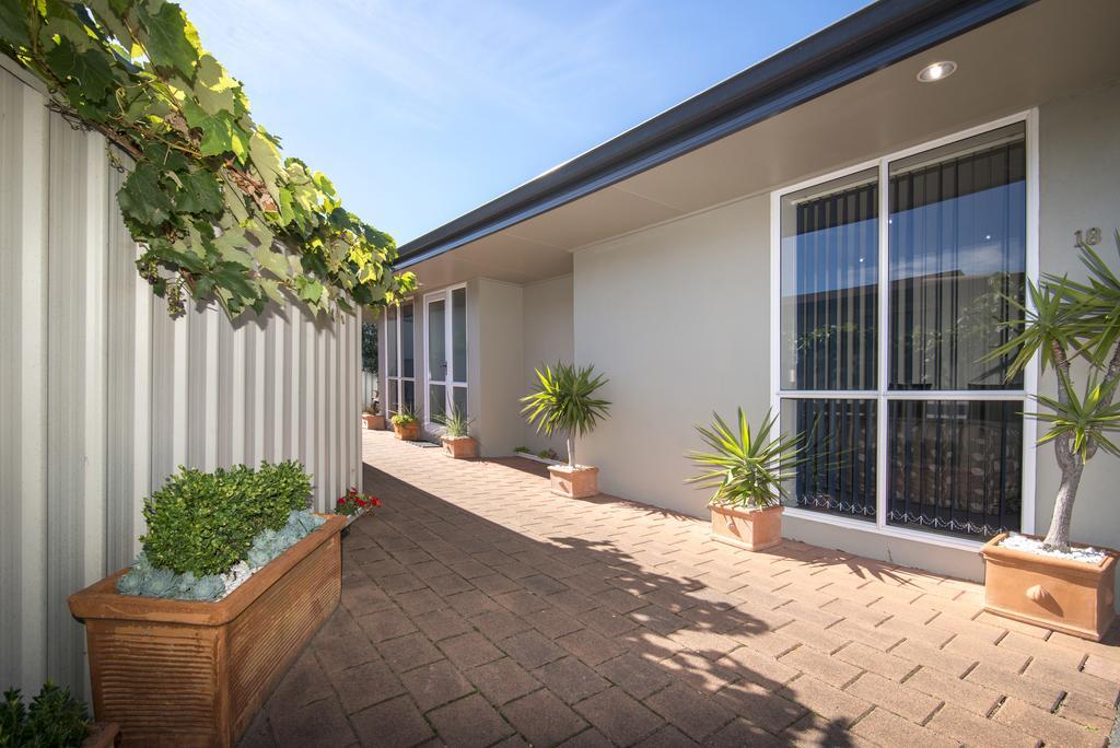 Aldan Lodge Picton Exterior foto